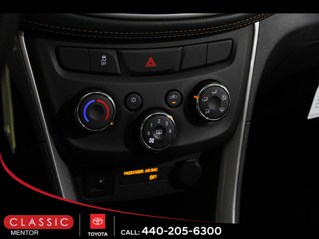 Used 2022 Chevrolet Trax LS w/ Tint and Cruise Package image 14