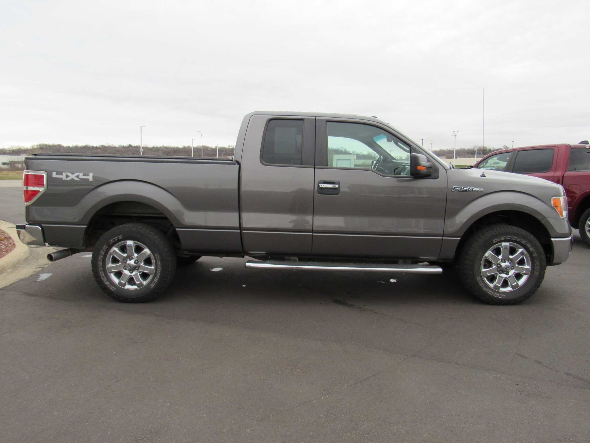 Used 2014 Ford F150 XLT w/ XLT Chrome Package image 5