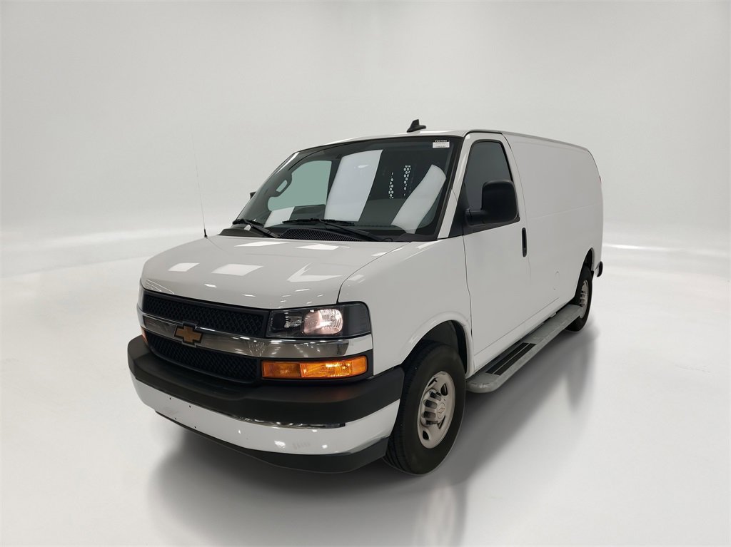 Used 2024 Chevrolet Express 2500 w/ Driver Convenience Package image 3