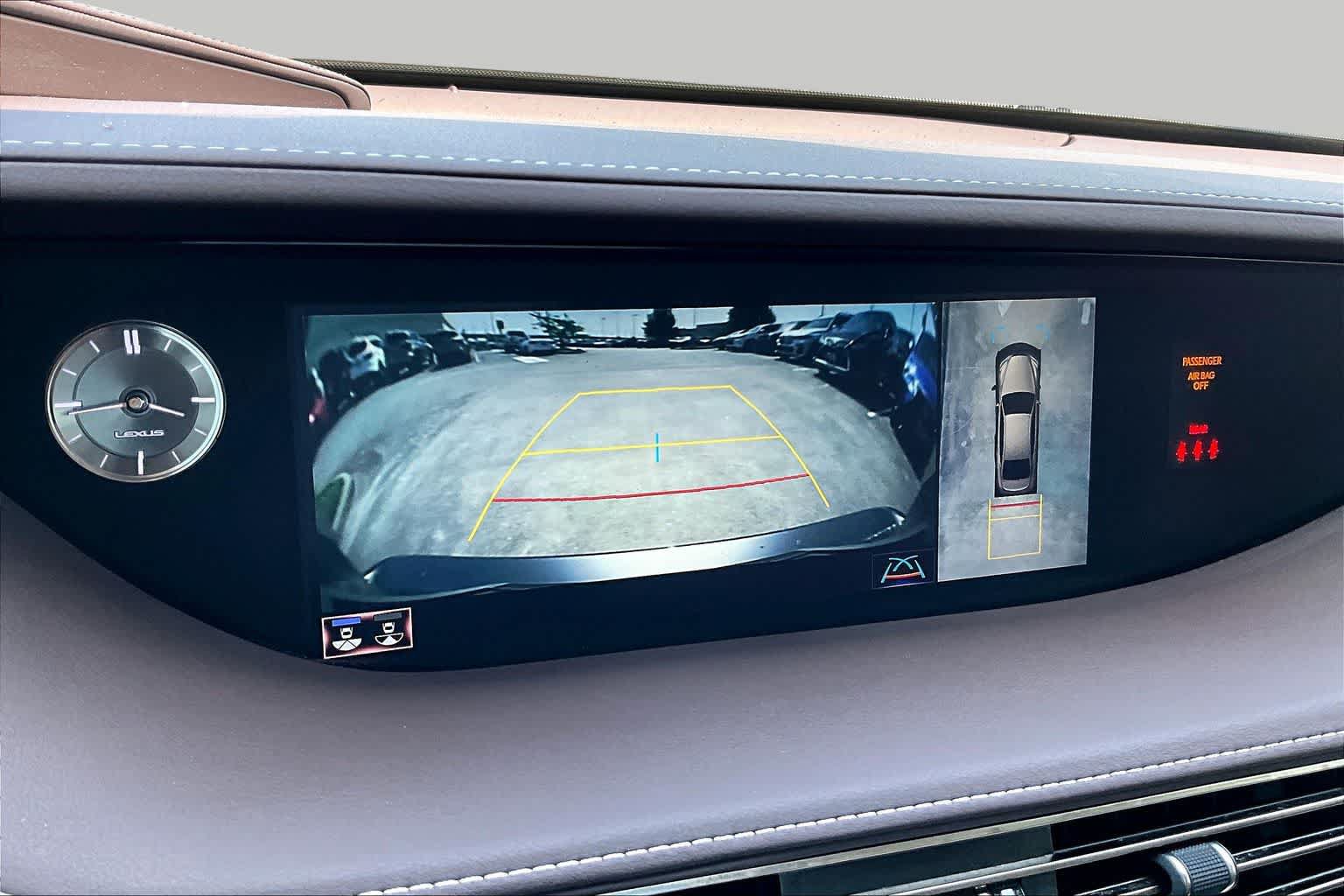 Used 2020 Lexus LS 500 w/ Interior Upgrade Package RWD image 25