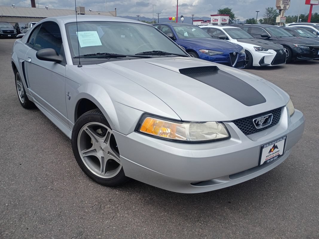 Used 1999 Ford Mustang GT RWD image 1
