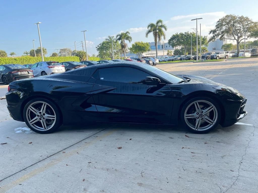 Used 2026 Chevrolet Corvette Stingray Convertible w/ 1LT image 8