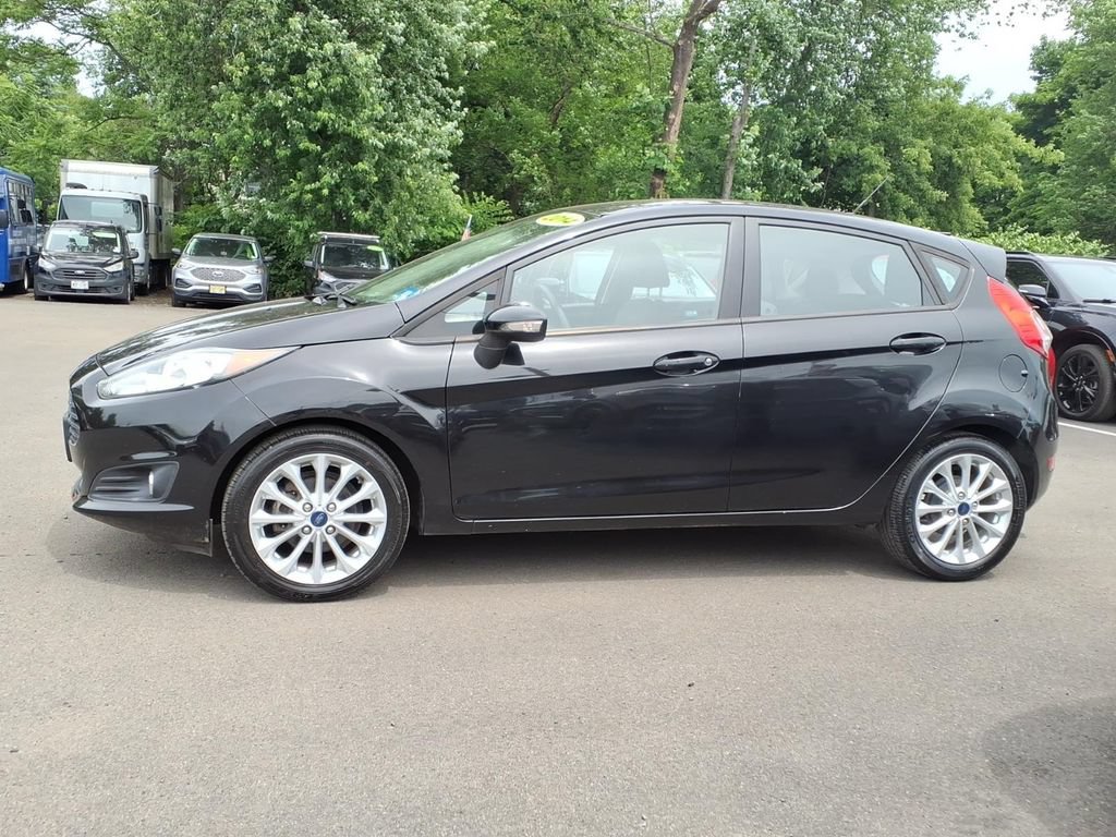 Used 2014 Ford Fiesta SE w/ Equipment Group 201A FWD image 16