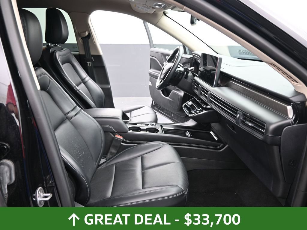 Used 2024 Lincoln Corsair Reserve image 47
