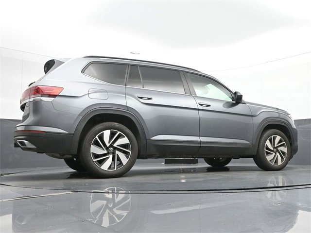 Used 2024 Volkswagen Atlas SE image 12