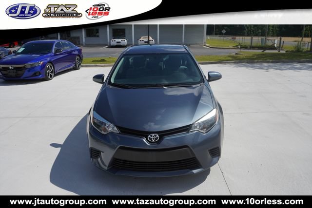 Used 2015 Toyota Corolla L FWD video 2