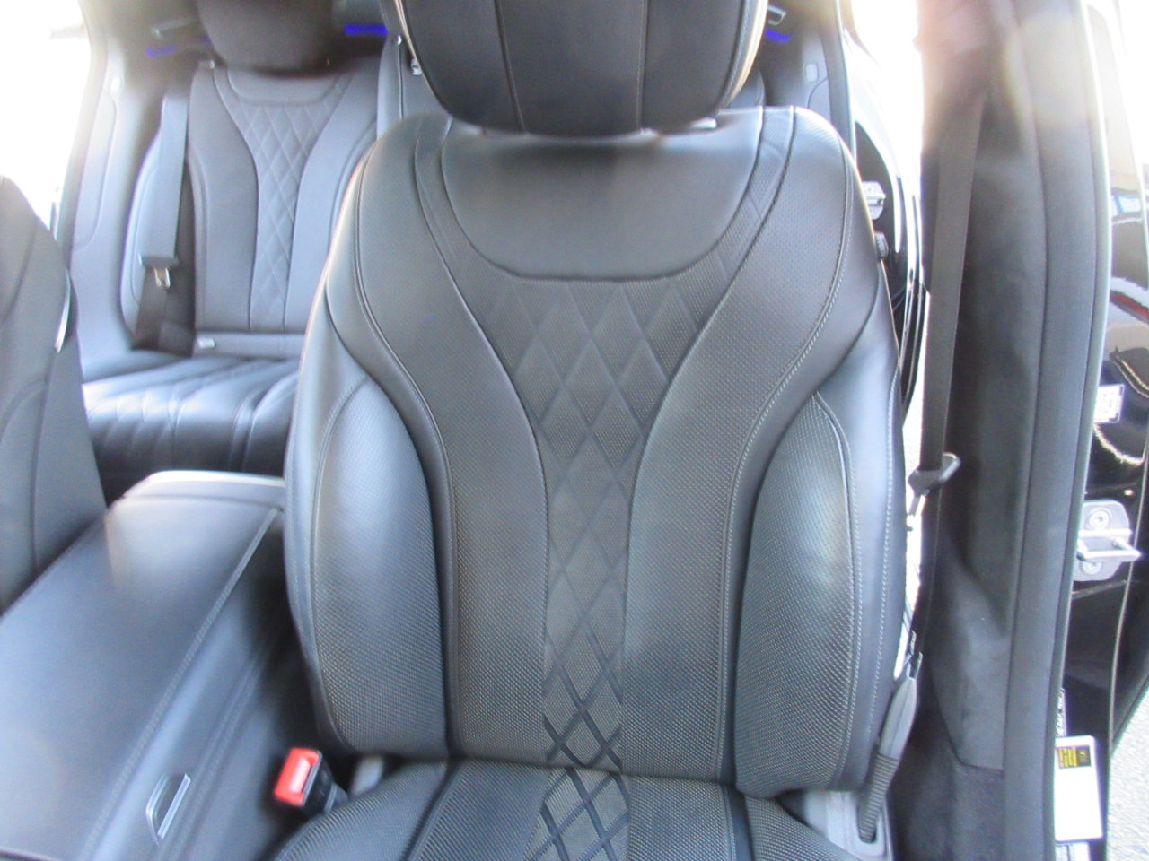 Used 2020 Mercedes-Benz S 560 Sedan w/ AMG Line Exterior image 9