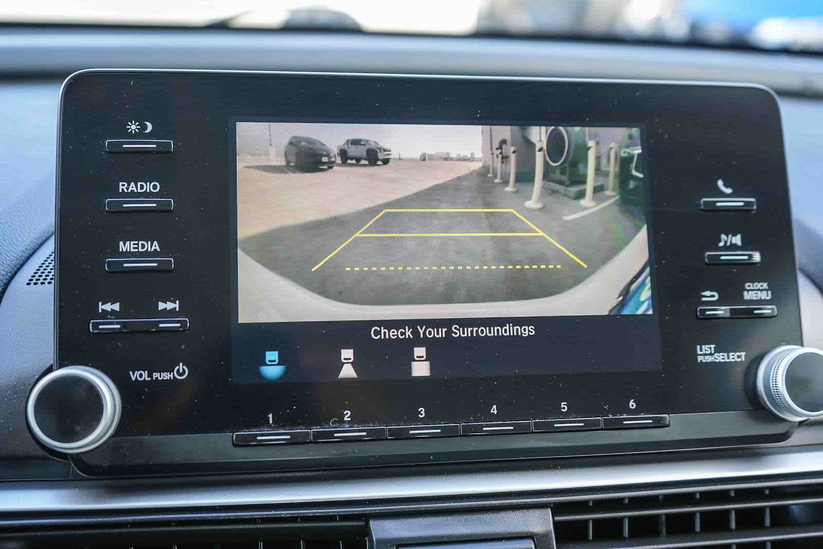 Used 2019 Honda Accord LX image 22
