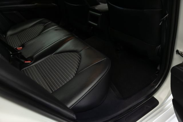 Used 2024 Toyota Camry SE w/ Cold Weather Package image 18