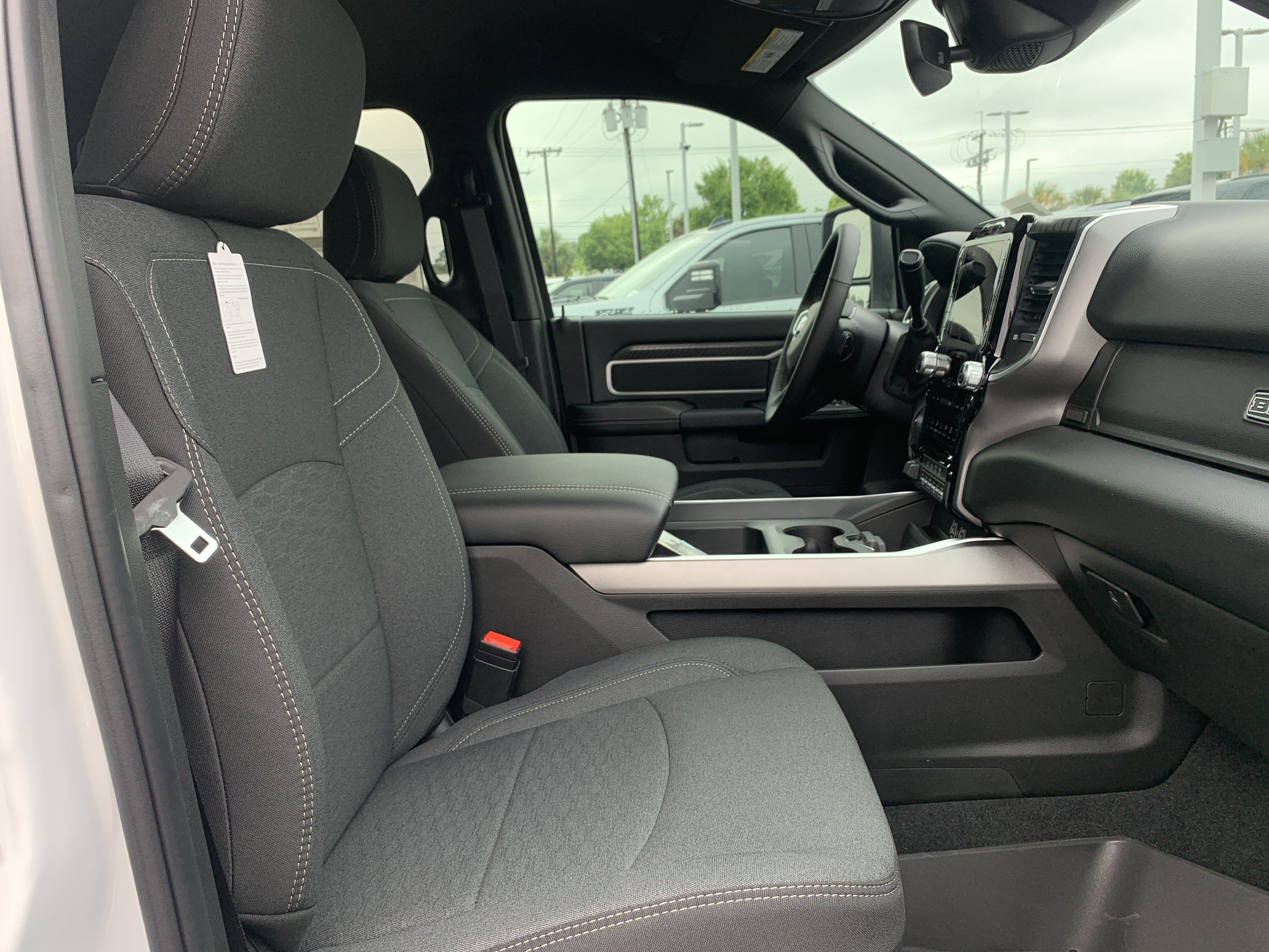 New 2026 RAM 3500 Big Horn AWD/4WD image 20