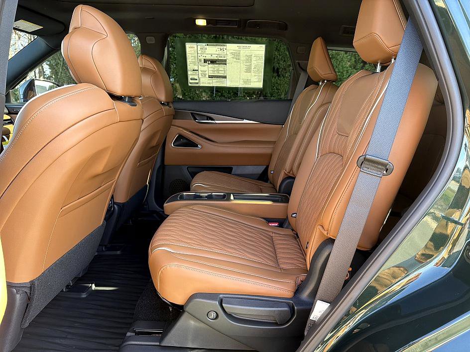 New 2026 INFINITI QX60 Autograph image 12