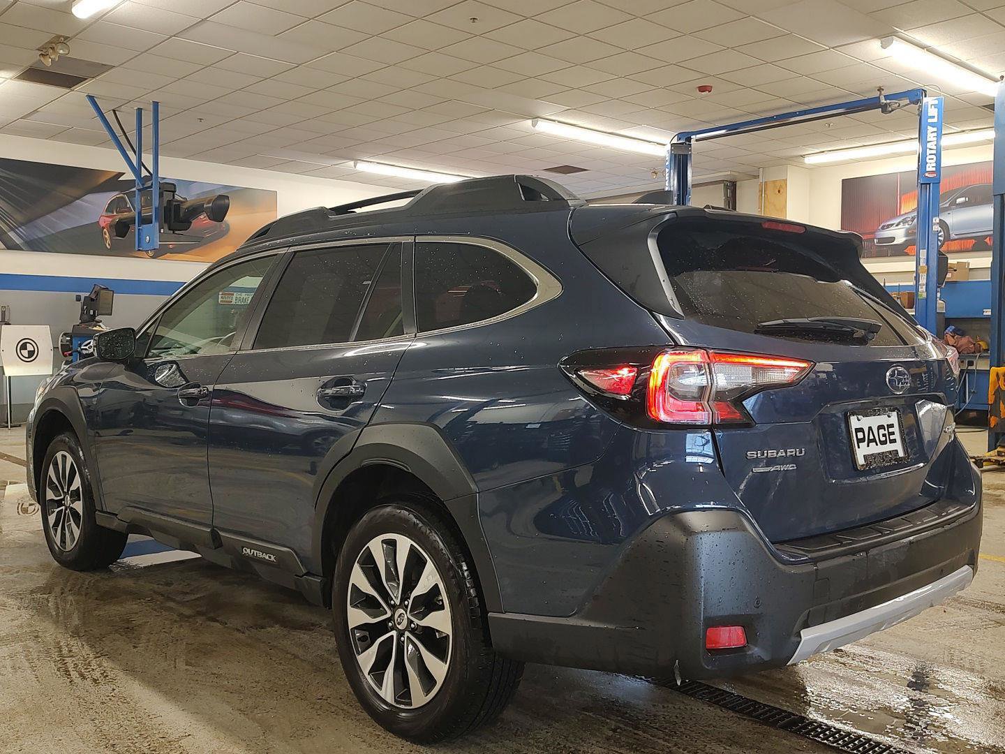 Used 2024 Subaru Outback Limited XT image 33