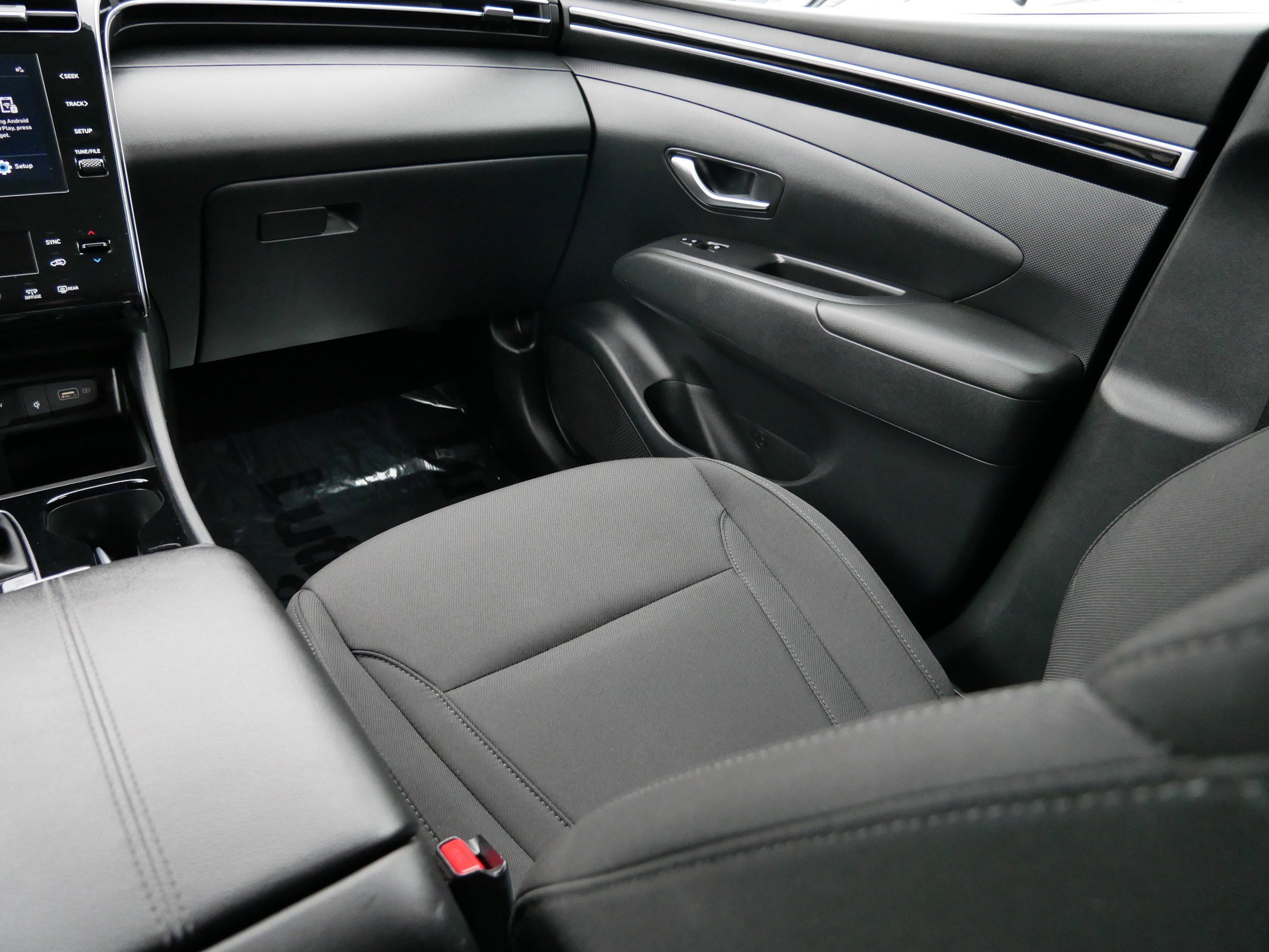 Certified 2024 Hyundai Tucson SEL AWD/4WD image 11