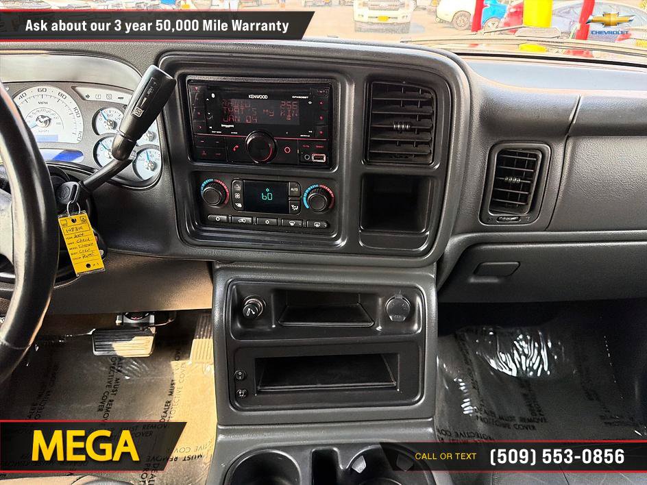Used 2004 Chevrolet Silverado 2500 LT w/ Skid Plate Package AWD/4WD image 18