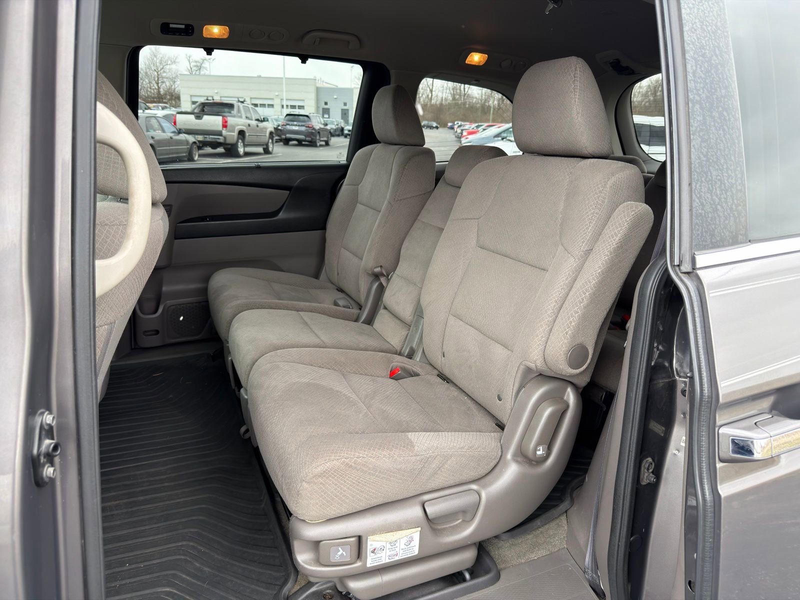 Used 2016 Honda Odyssey SE image 27