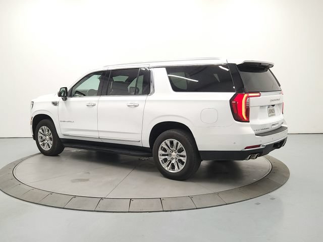 Used 2025 GMC Yukon XL Denali AWD/4WD image 6