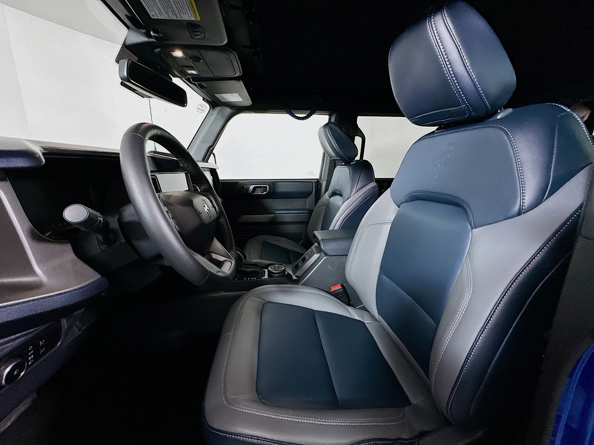 Used 2023 Ford Bronco Outer Banks image 13