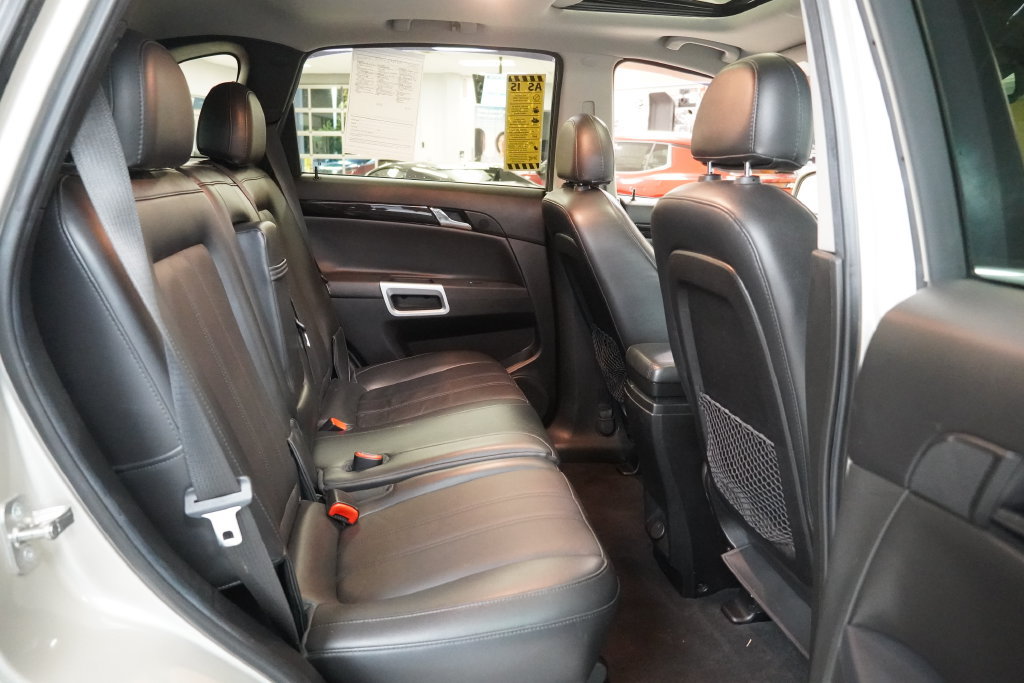 Used 2014 Chevrolet Captiva Sport LTZ FWD image 31