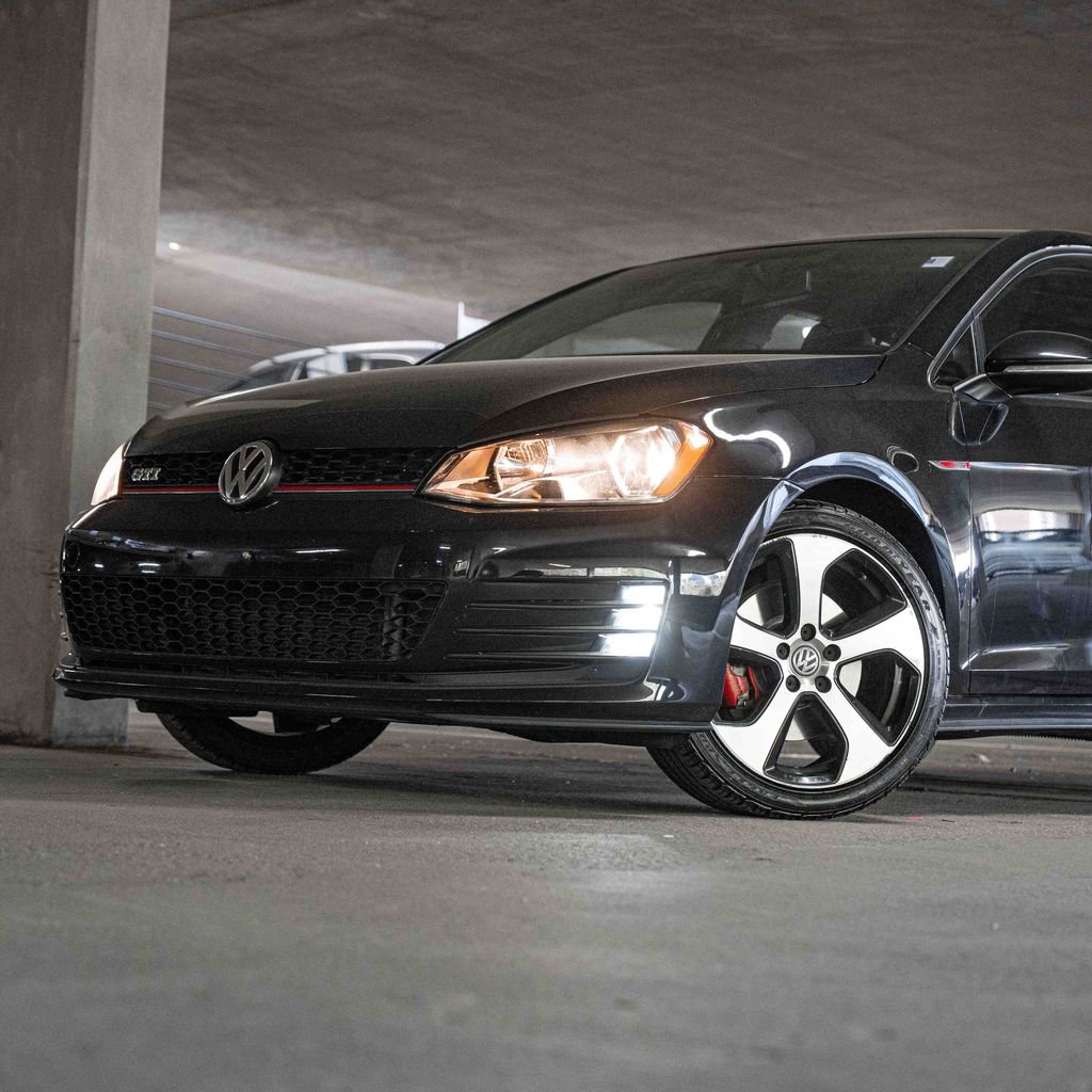Used 2016 Volkswagen GTI Autobahn image 2