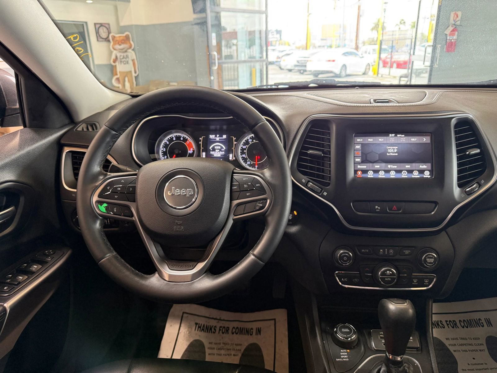Used 2019 Jeep Cherokee Latitude Plus w/ Comfort/Convenience Group image 14