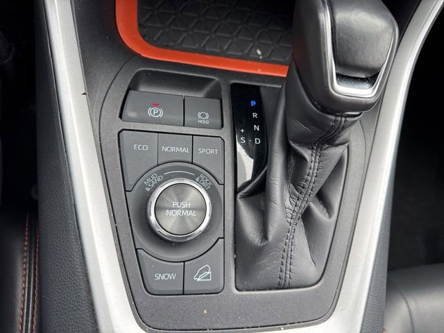 Used 2024 Toyota RAV4 Adventure image 18