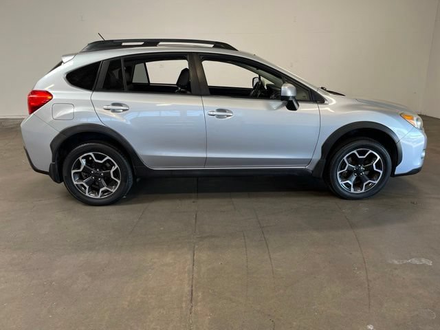 Used 2013 Subaru Crosstrek 2.0i Limited w/ Popular Pkg 2 AWD/4WD image 2