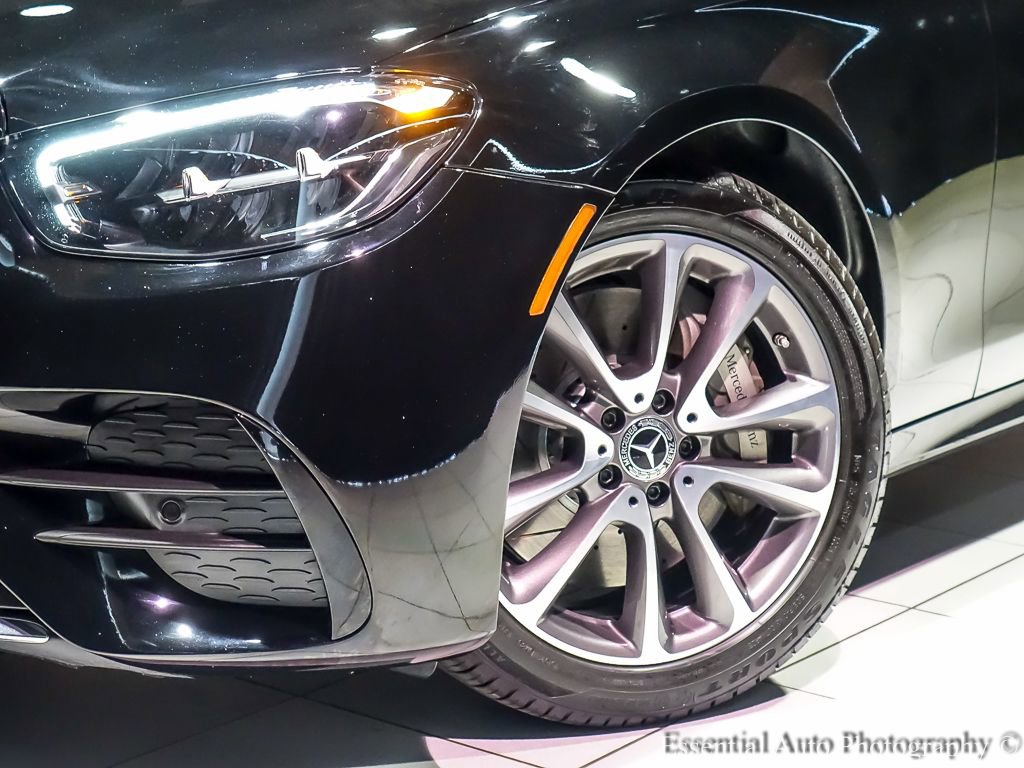 Used 2022 Mercedes-Benz E 450 4MATIC Sedan video 4