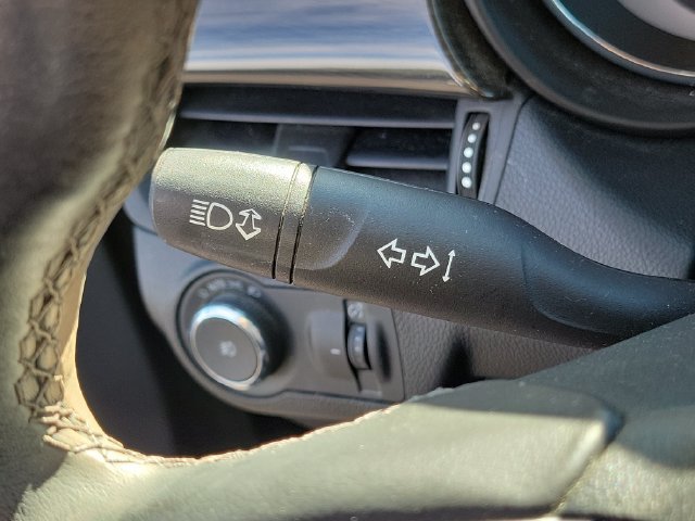 Used 2019 Buick Envision Essence AWD/4WD image 19