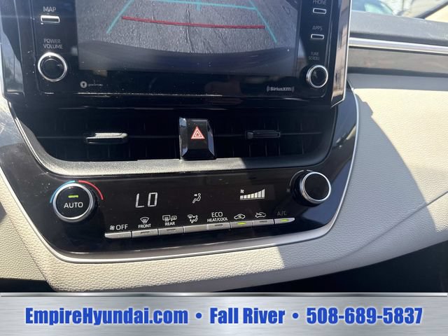 Used 2021 Toyota Corolla LE w/ LE Convenience Package FWD image 23