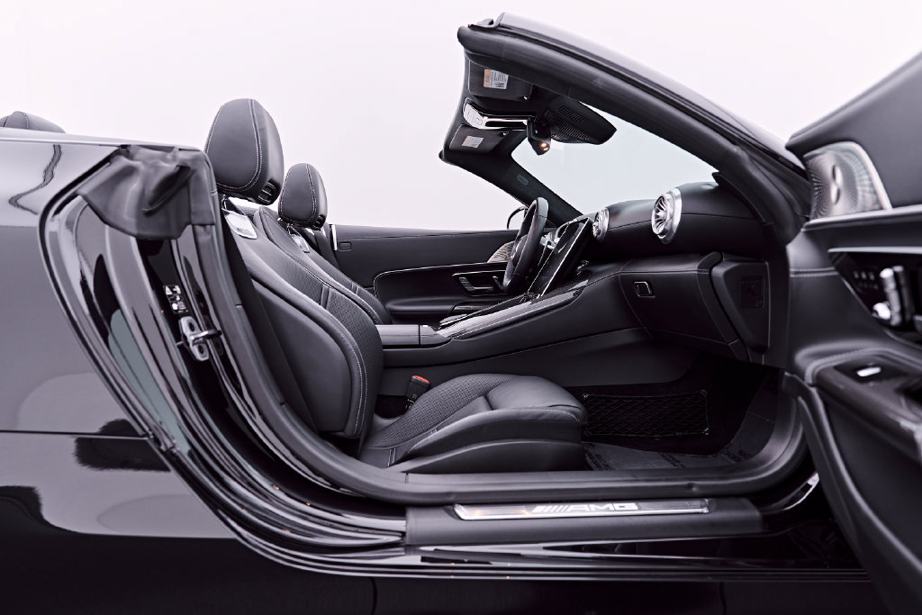 Used 2022 Mercedes-Benz SL 63 AMG 4MATIC image 48