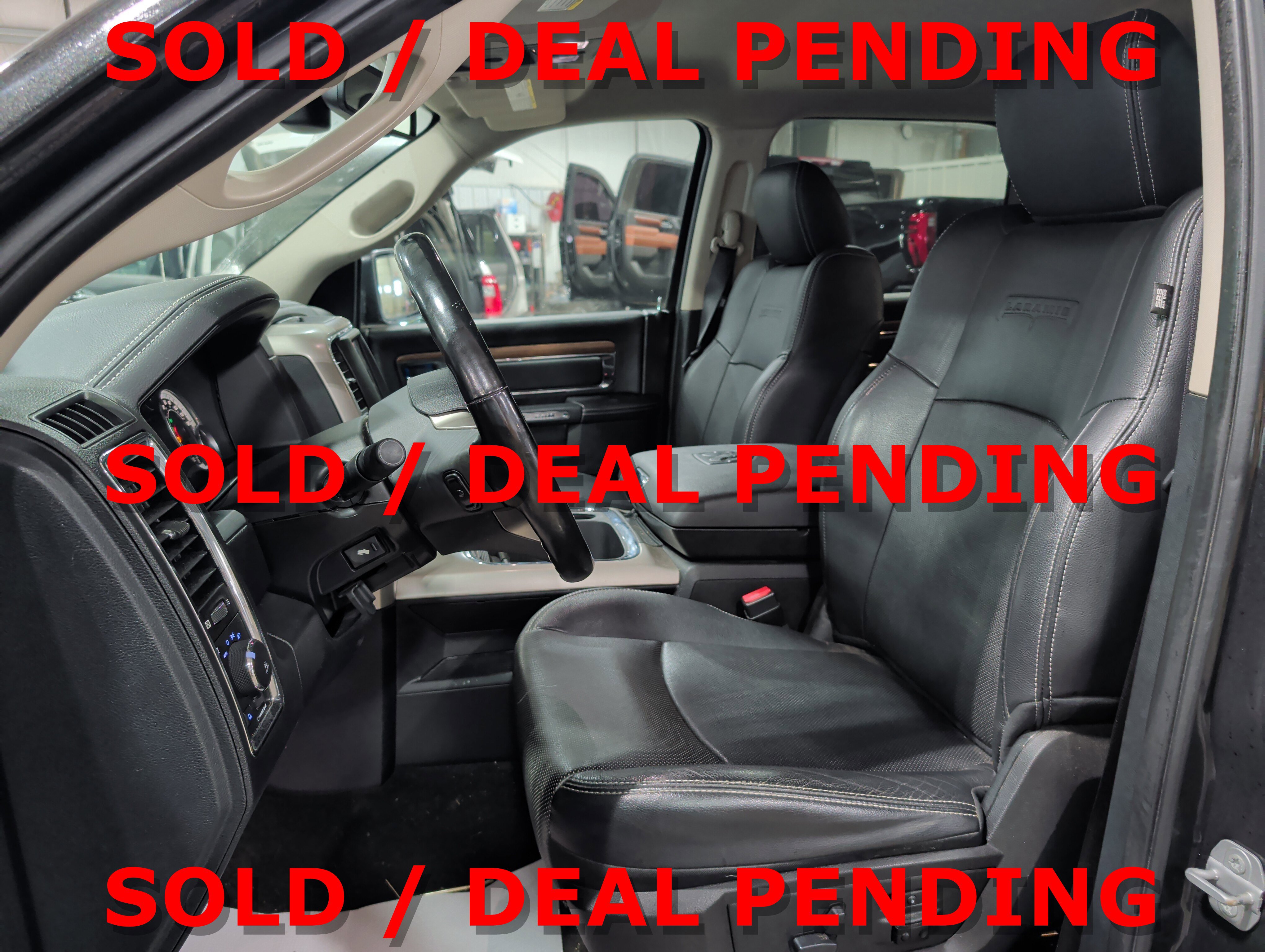 Used 2017 RAM 1500 Laramie image 8