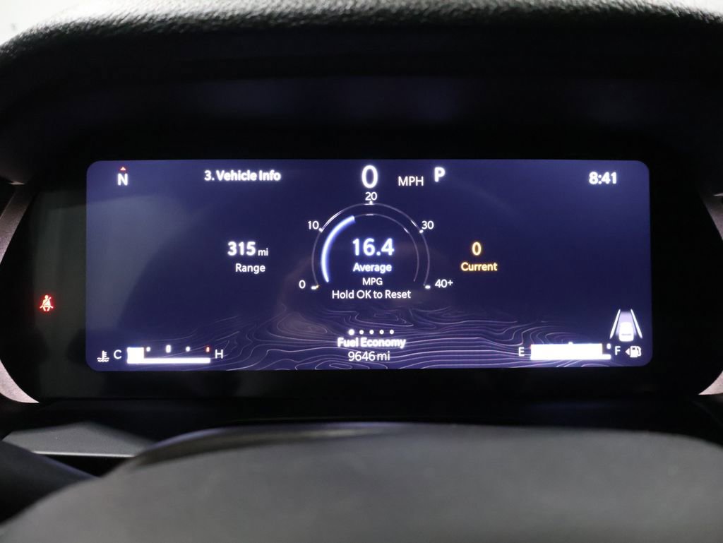 Used 2025 Jeep Grand Cherokee Laredo w/ Luxury Tech Group I image 36