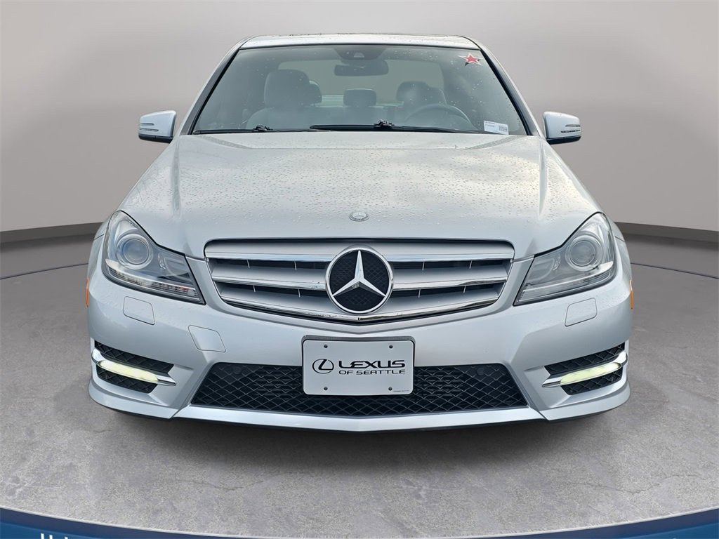 Used 2013 Mercedes-Benz C 250 Sedan image 2
