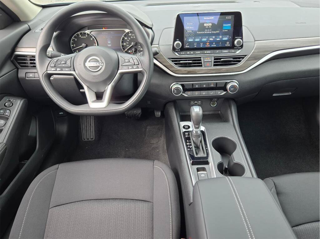 New 2026 Nissan Altima 2.5 SV AWD/4WD image 15