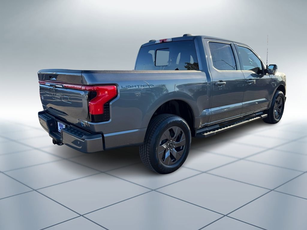 New 2025 Ford F150 Lightning Lariat image 4