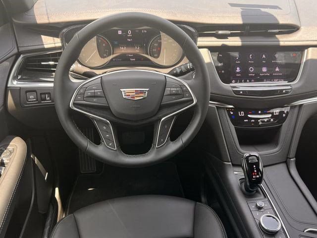 New 2026 Cadillac XT5 Premium Luxury w/ Driver Assist Package FWD image 10