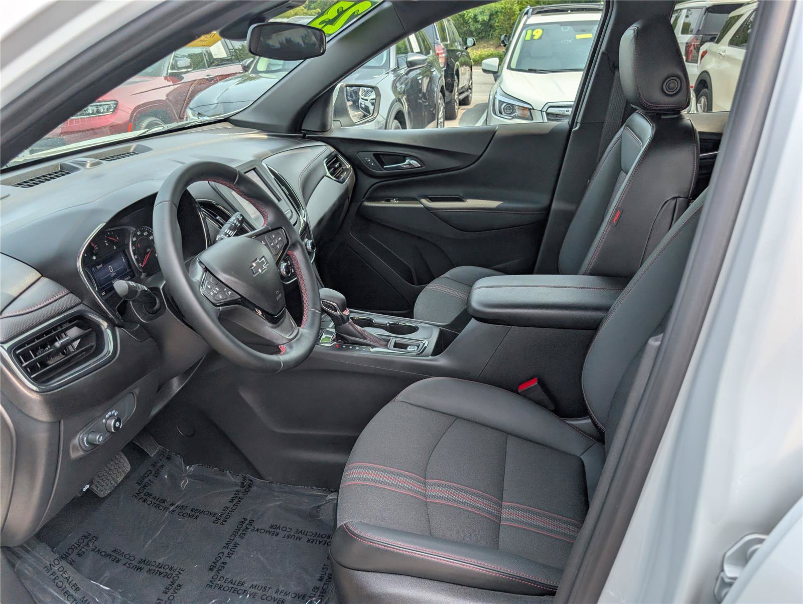 Used 2023 Chevrolet Equinox RS AWD/4WD image 15