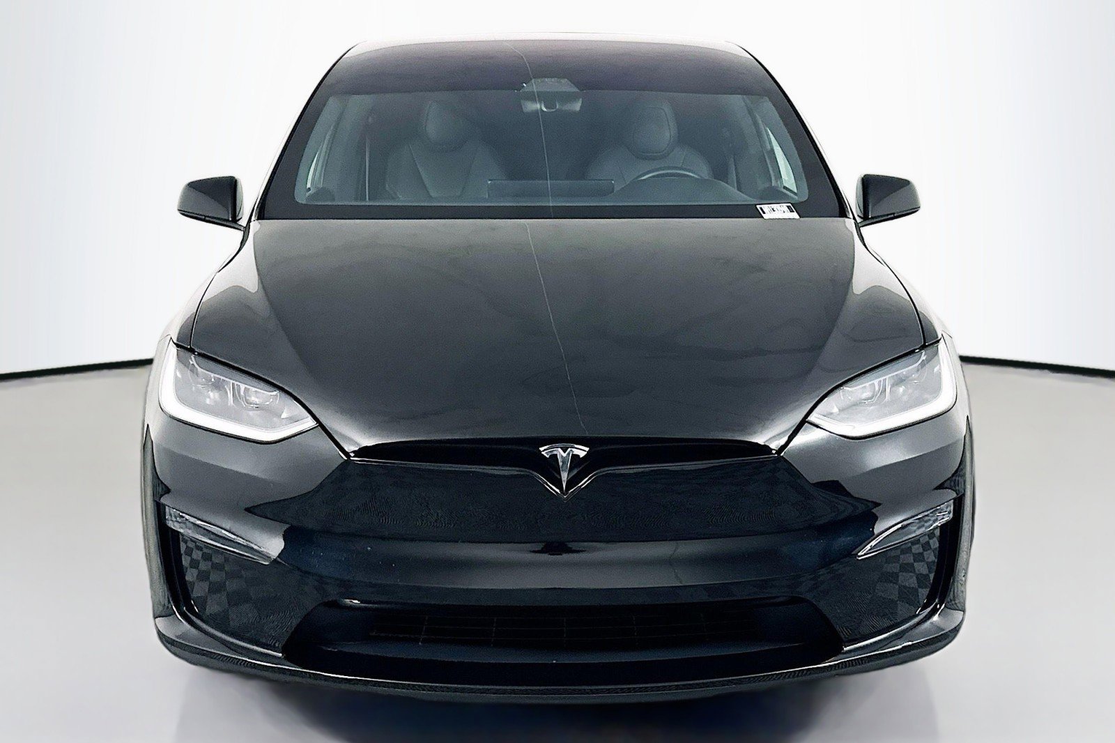 Used 2023 Tesla Model X image 2