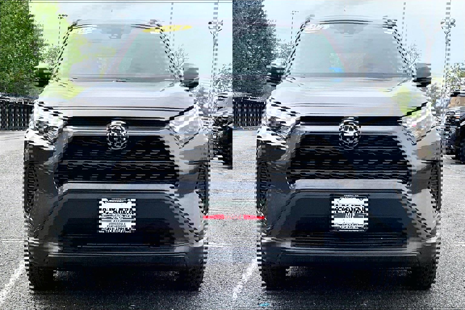 Used 2024 Toyota RAV4 XLE image 3