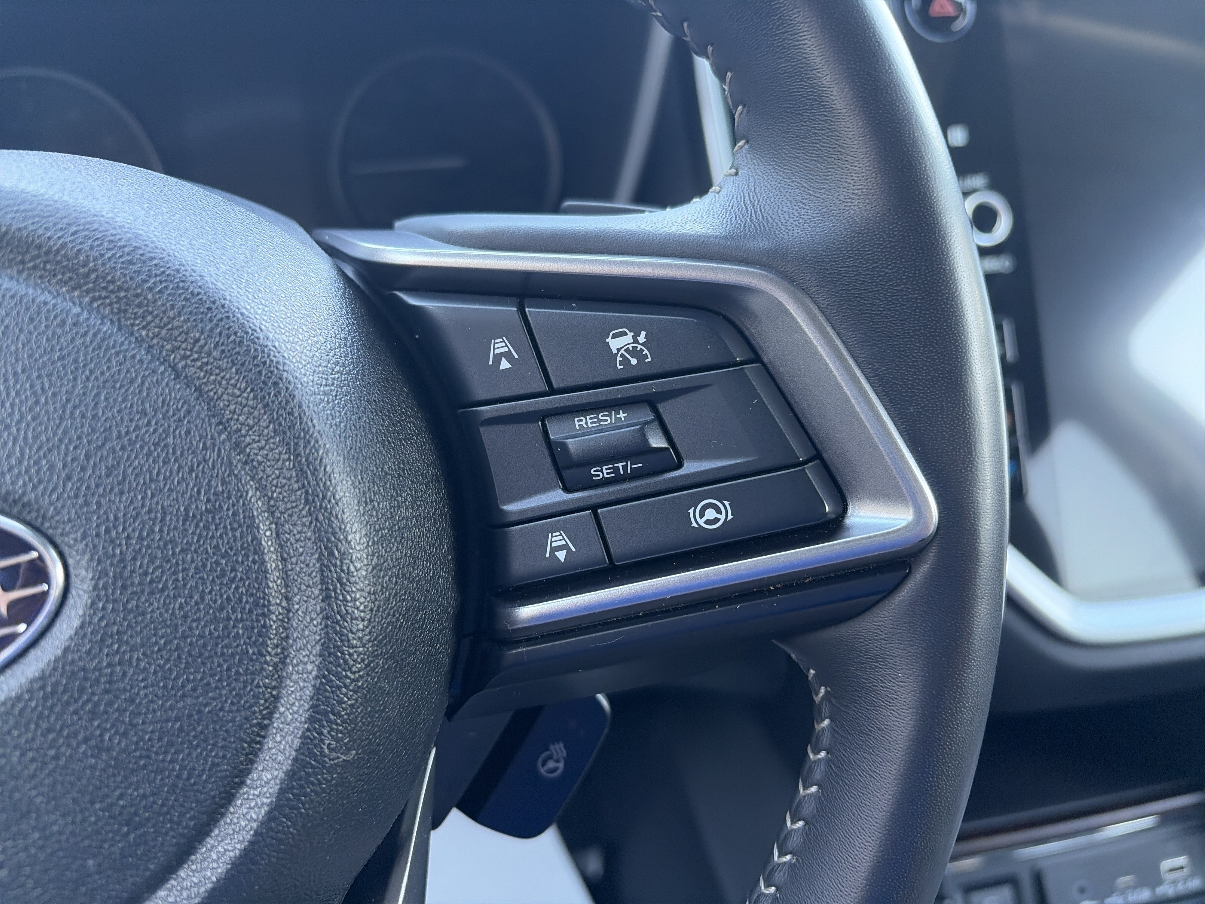 Used 2024 Subaru Ascent Touring AWD/4WD image 20