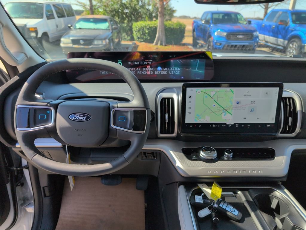 New 2026 Ford Expedition Active image 20