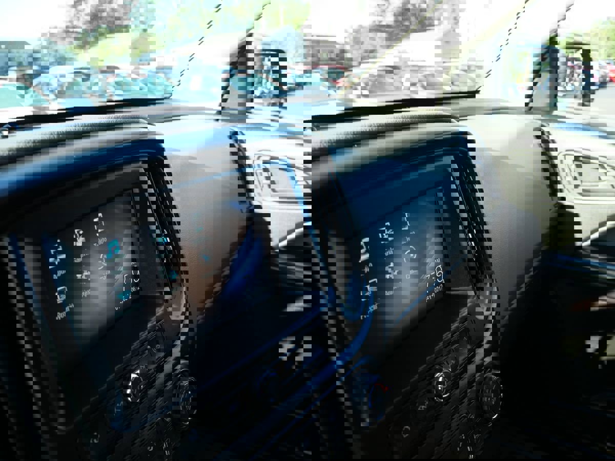 Used 2018 Chevrolet Colorado W/T w/ WT Convenience Package image 13