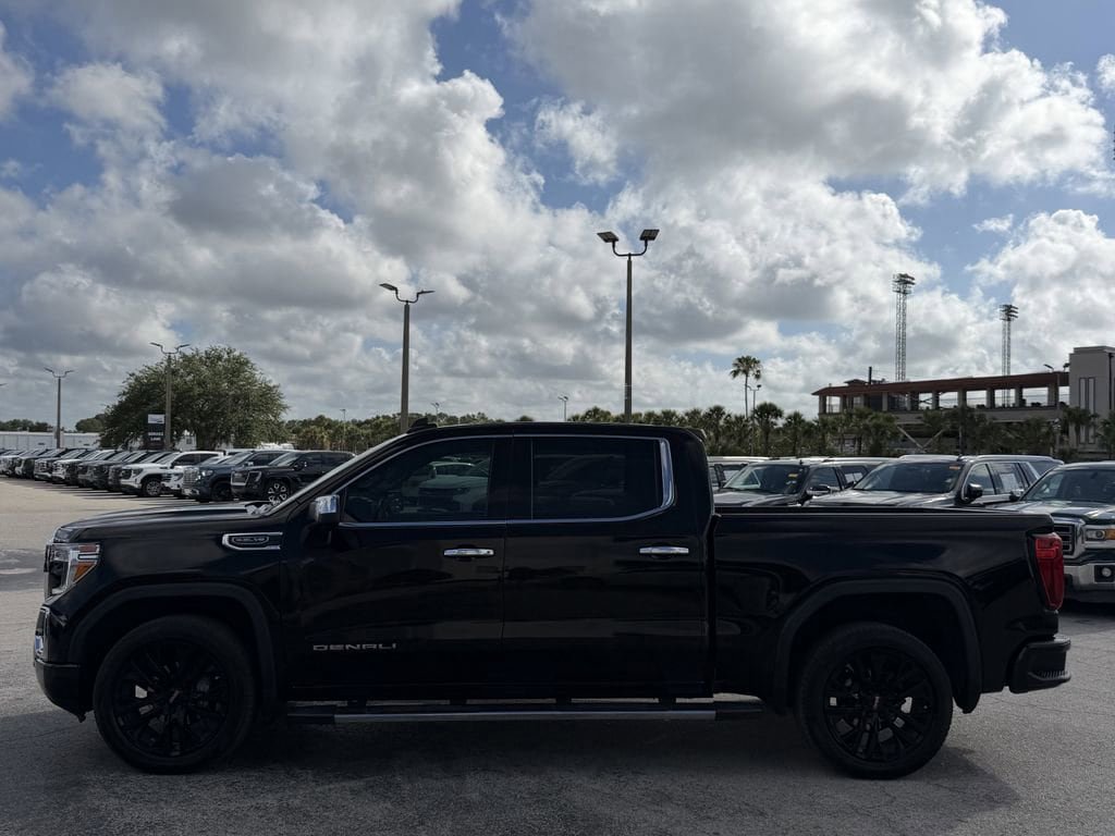 Certified 2021 GMC Sierra 1500 Denali w/ Driver Alert Package II AWD/4WD image 8