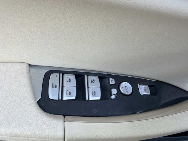 Used 2020 BMW X3 xDrive30i w/ Driving Assistance Package image 11