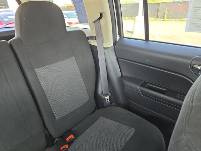 Used 2017 Jeep Patriot Sport w/ Power Value Group FWD image 14