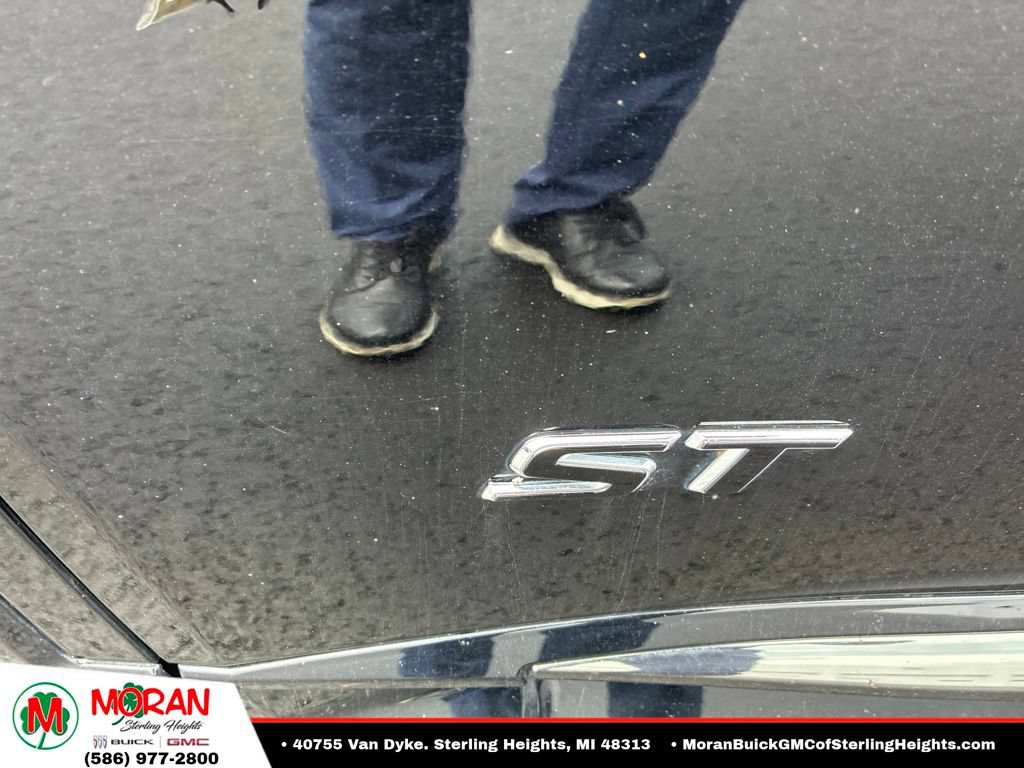 Certified 2024 Buick Envision Sport Touring AWD/4WD image 10