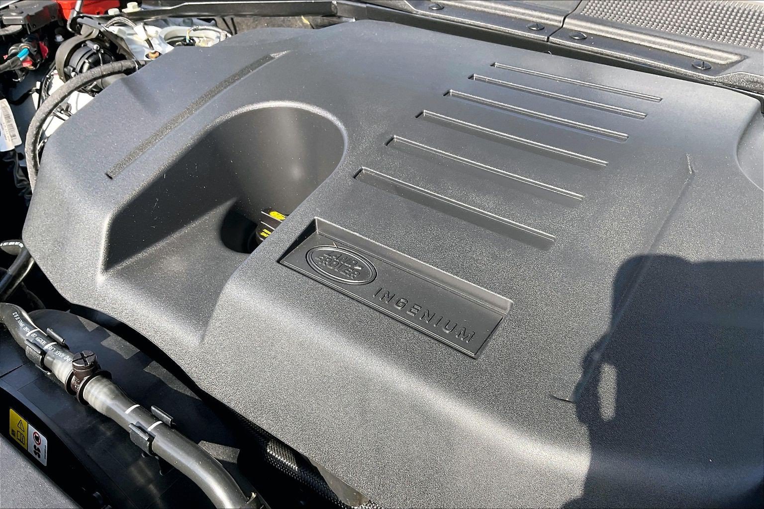 Used 2023 Land Rover Defender 110 SE AWD/4WD image 30