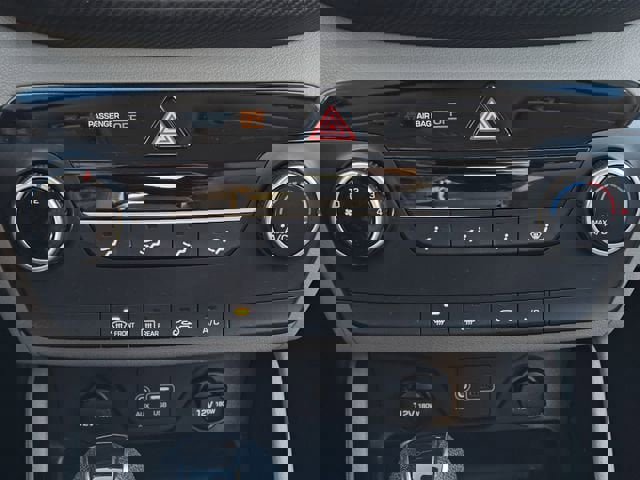 Used 2020 Hyundai Tucson SE image 18