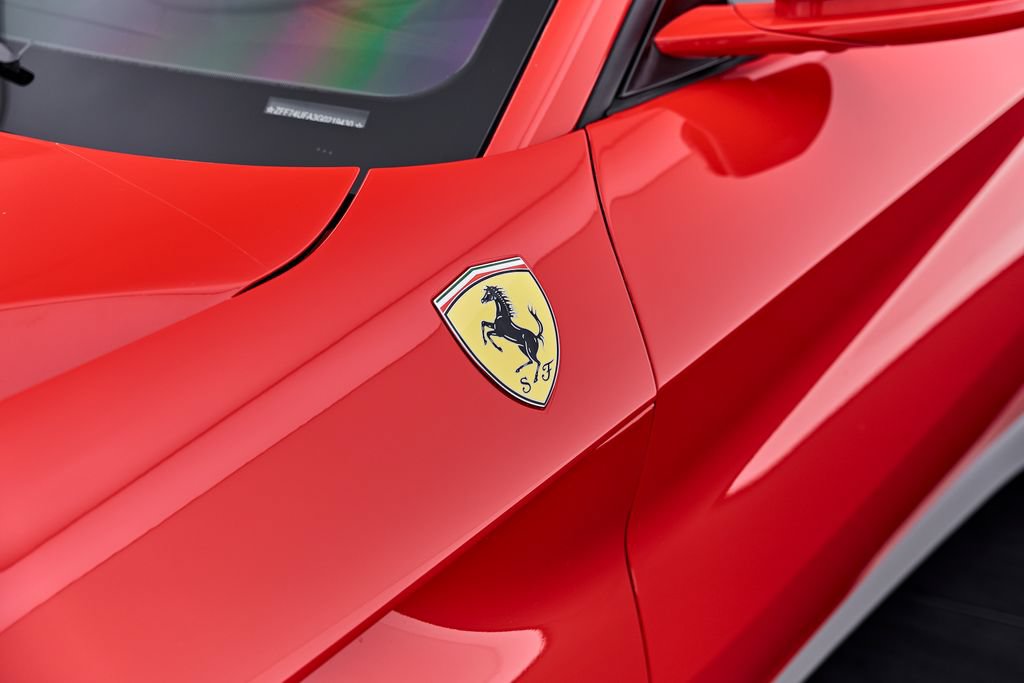 Used 2016 Ferrari F12 Berlinetta RWD image 27