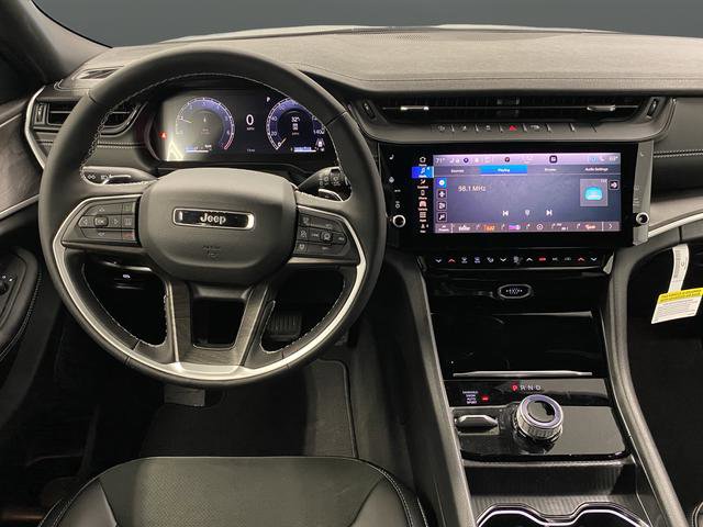 New 2026 Jeep Grand Cherokee Altitude image 5